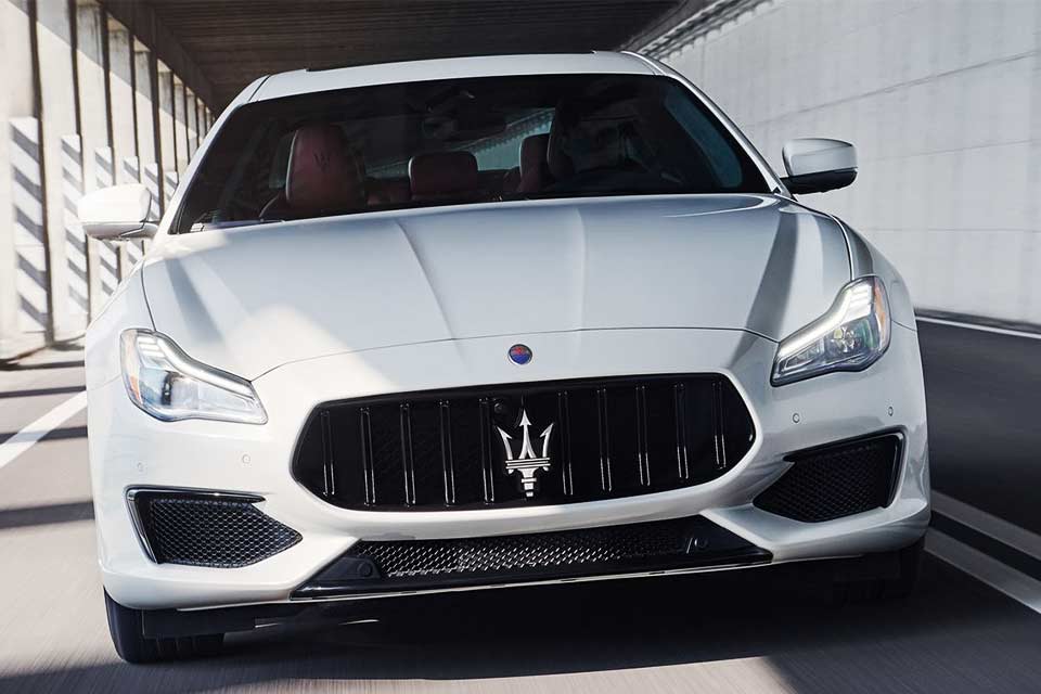 Hvid Maserati